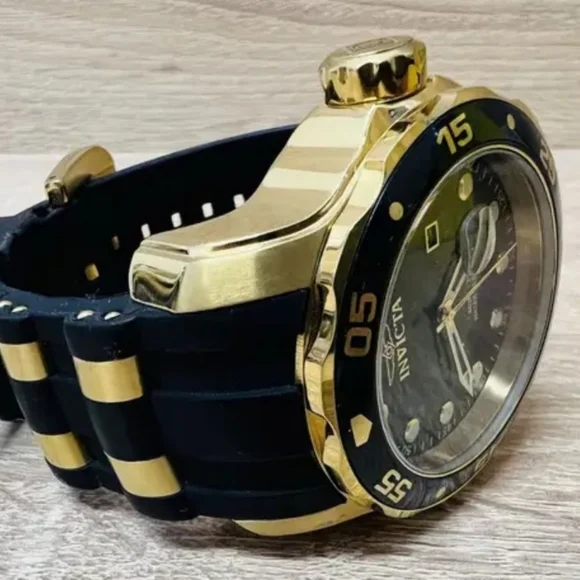 ***BRAND NEW*** Invicta Pro Diver Quartz Black Dial Men's Watch - Picture 5 of 10
